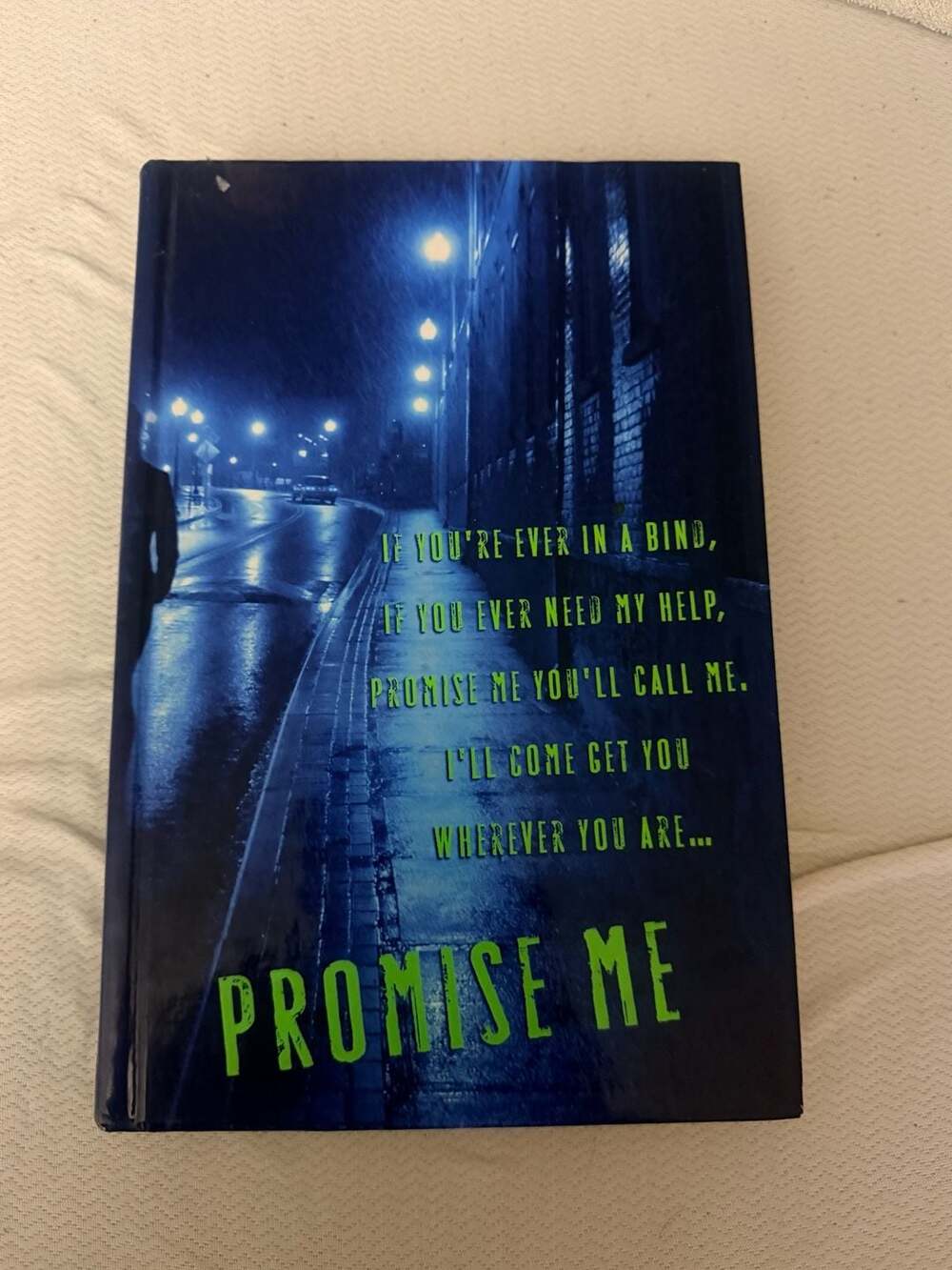 Promise me book
BY HARLAN COBEN HARDCOVER